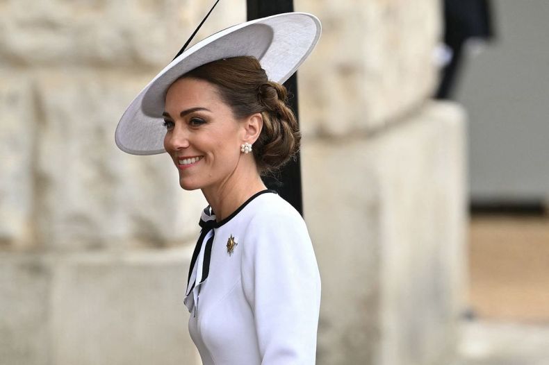 Kate Middleton receives outpouring of love as she makes first appearance of  2024